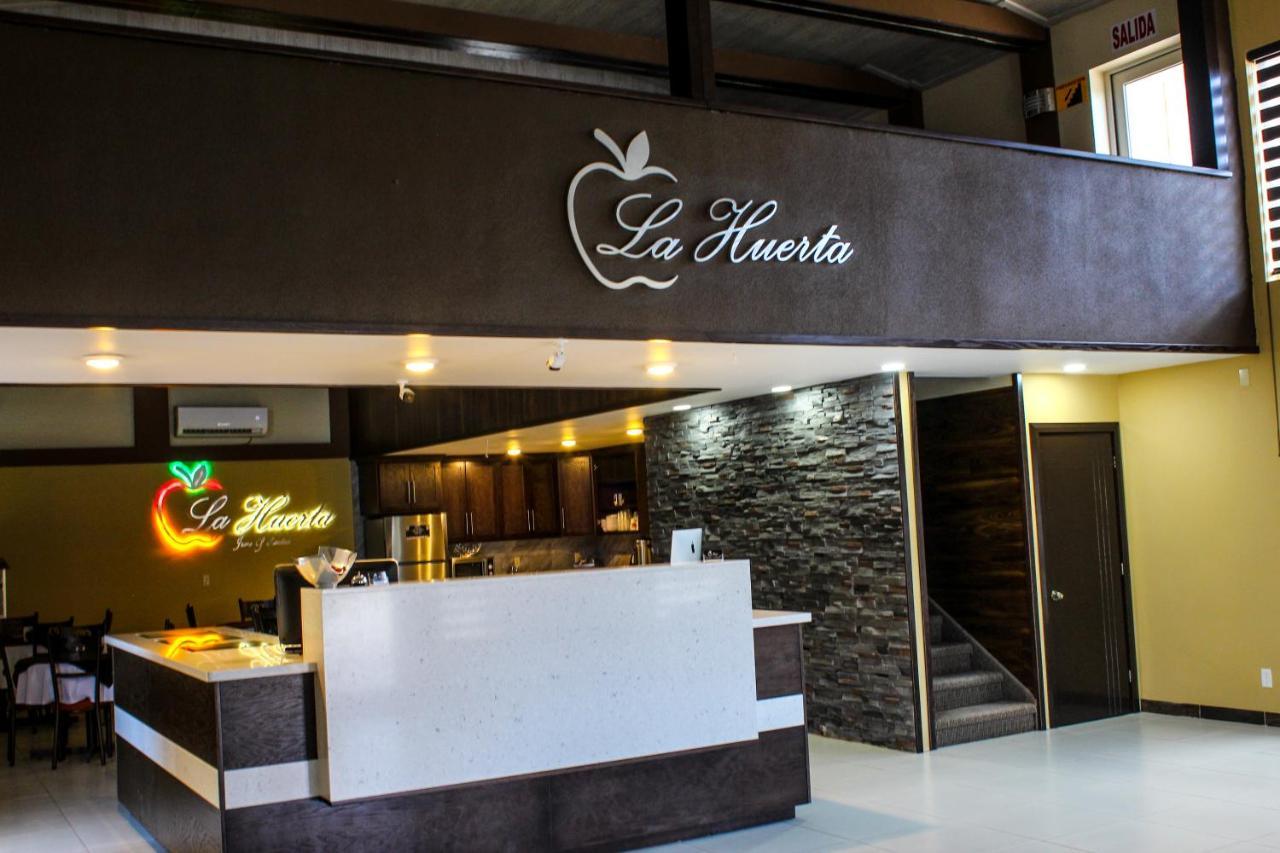 La Huerta Inn & Suites Cuauhtémoc Exterior foto